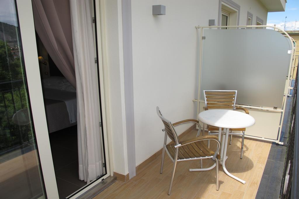 Hotel Club (Adults Only) Sant'Agnello Exterior foto